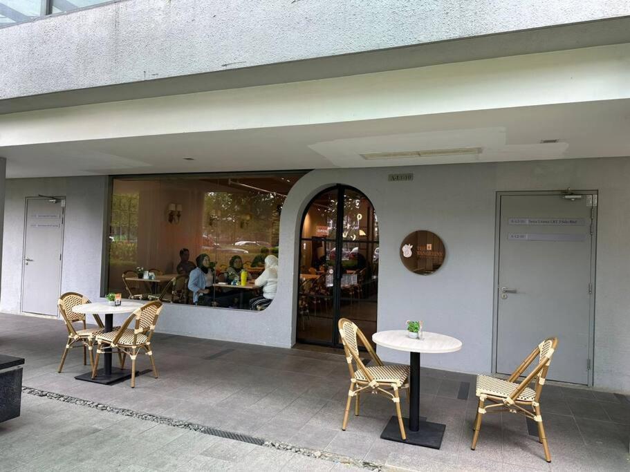 Pangsapuri Vivo Soho Suite-5pax-next To Midvalley, Kl Center