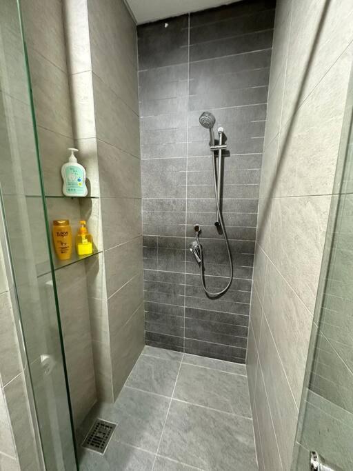 Vivo Soho Suite-5pax-next To Midvalley, Kl Center Pangsapuri *