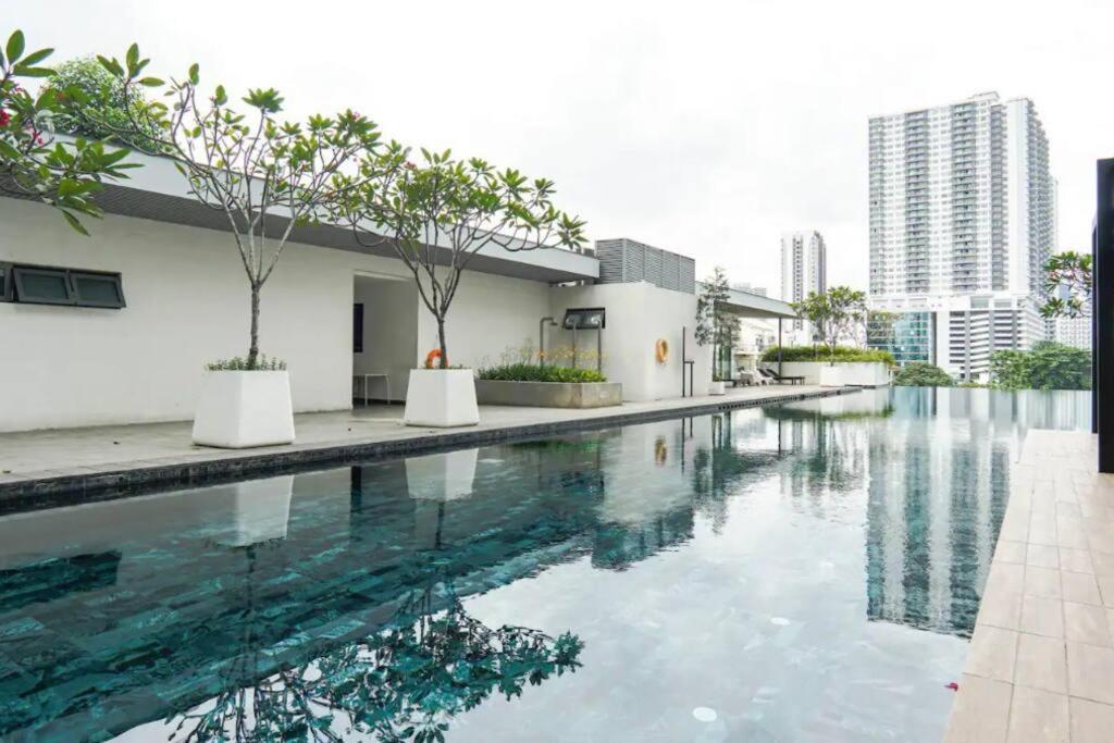 Vivo Soho Suite-5pax-next To Midvalley, Kl Center Pangsapuri Kuala Lumpur