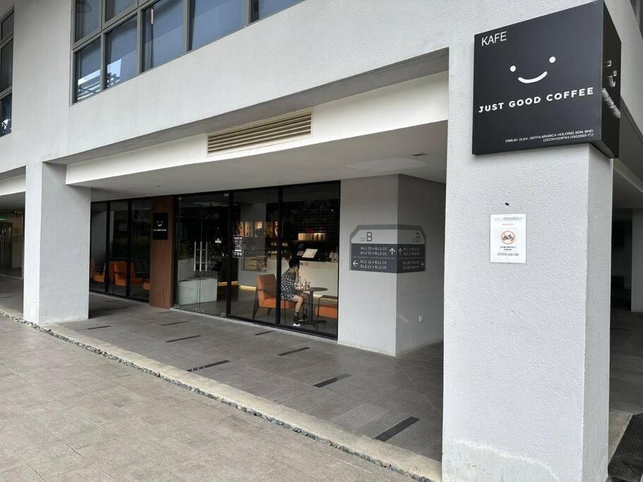 Vivo Soho Suite-5pax-next To Midvalley, Kl Center Pangsapuri