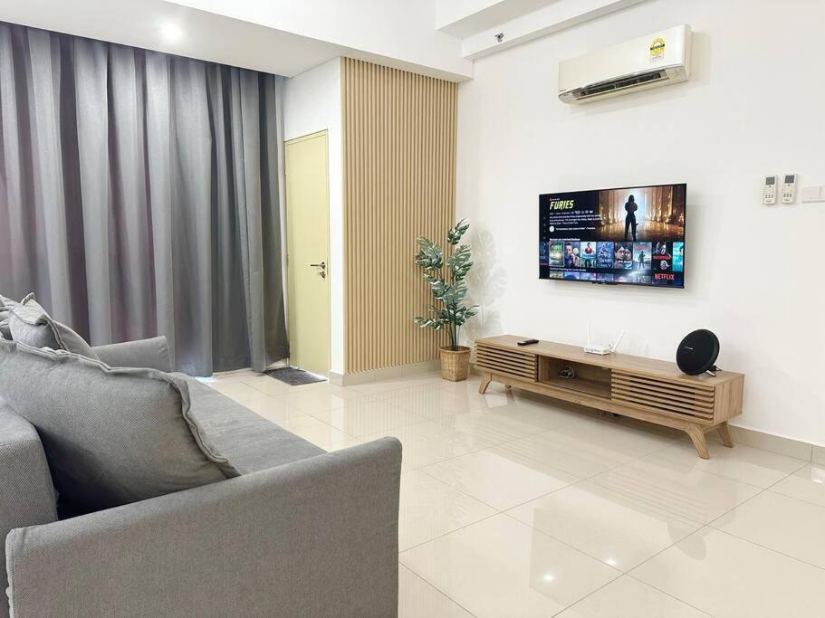 Vivo Soho Suite-5pax-next To Midvalley, Kl Center Pangsapuri